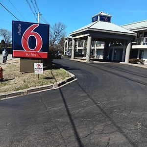 Studio 6 Suites Louisville Ky Airport/Expo Center